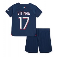 Maglie da calcio Paris Saint-Germain Vitinha Ferreira #17 Prima Maglia Bambino 2023-24 Manica Corta (+ Pantaloni corti)